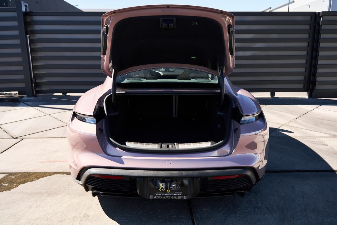 2023 Porsche Taycan