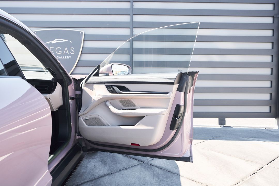 2023 Porsche Taycan
