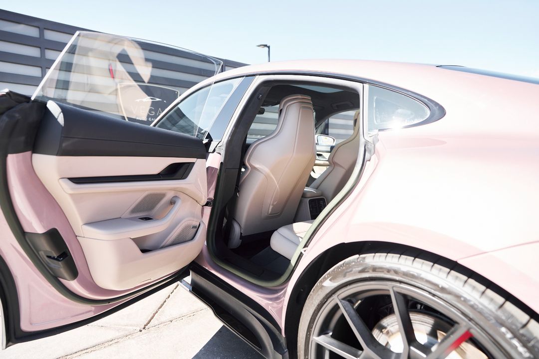 2023 Porsche Taycan