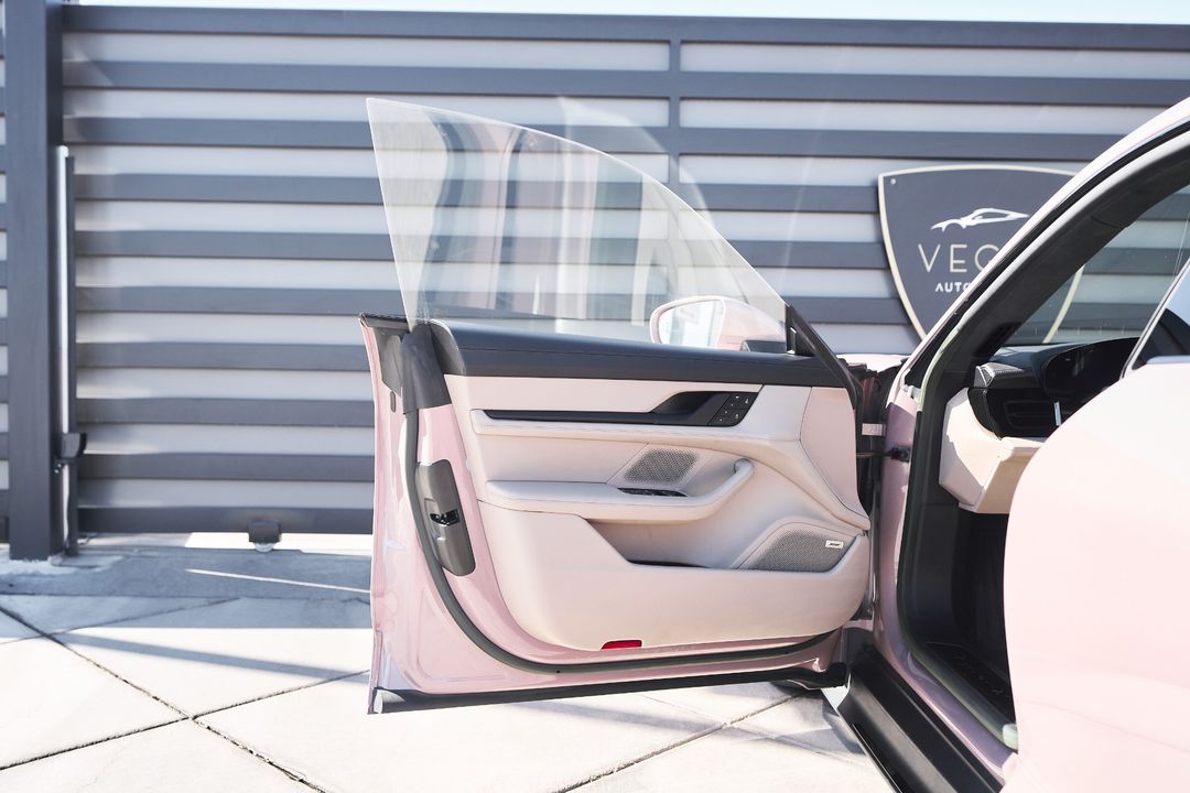 2023 Porsche Taycan