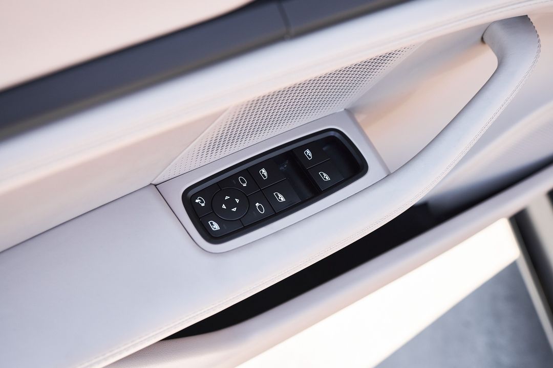 2023 Porsche Taycan