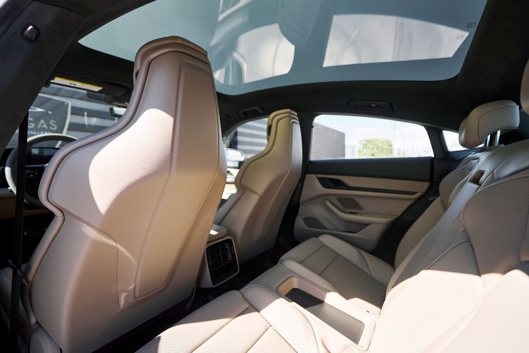 2023 Porsche Taycan