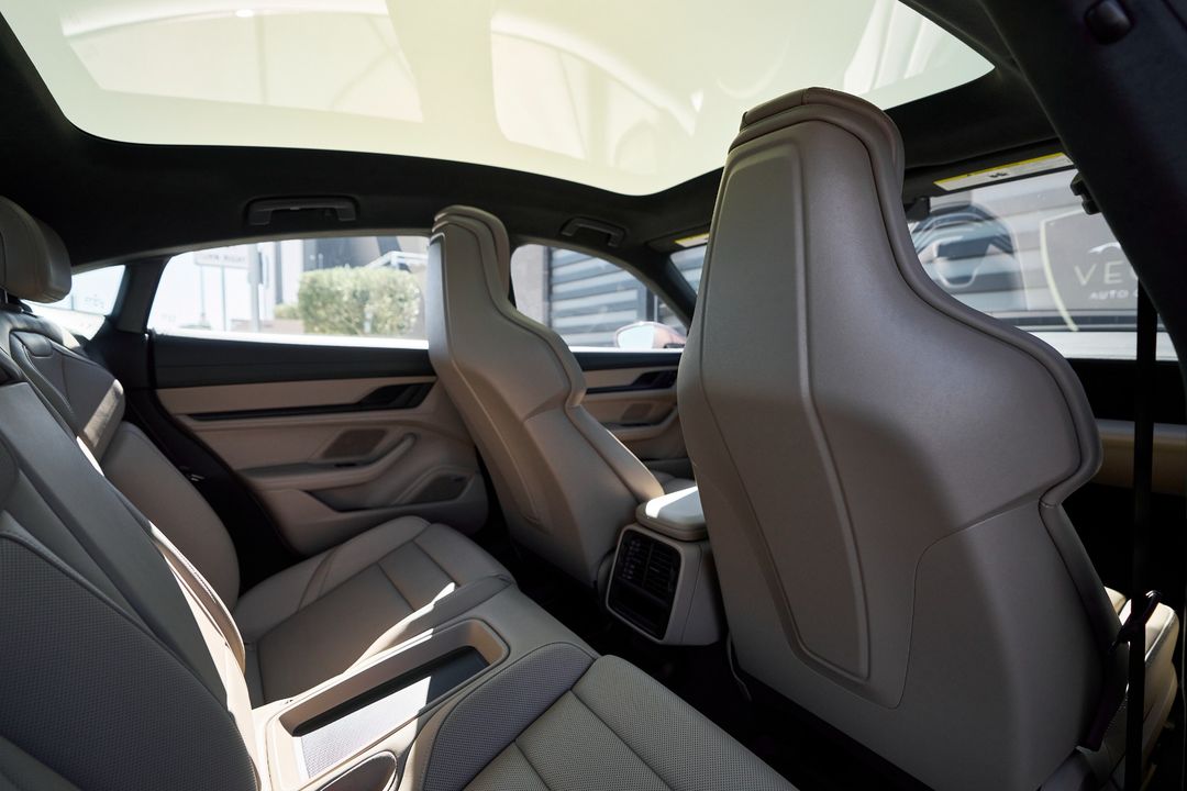 2023 Porsche Taycan