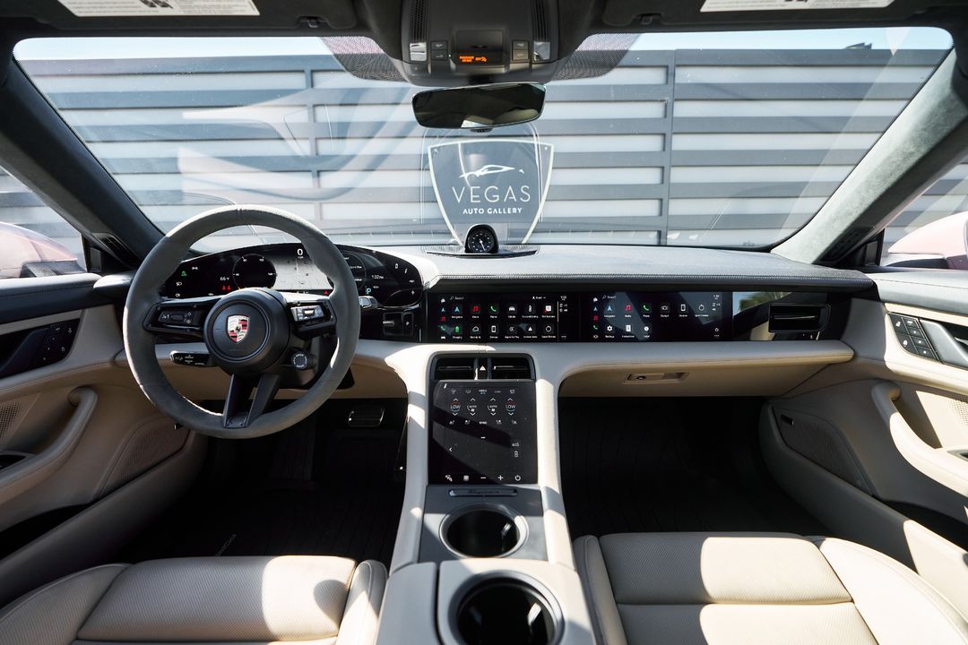 2023 Porsche Taycan