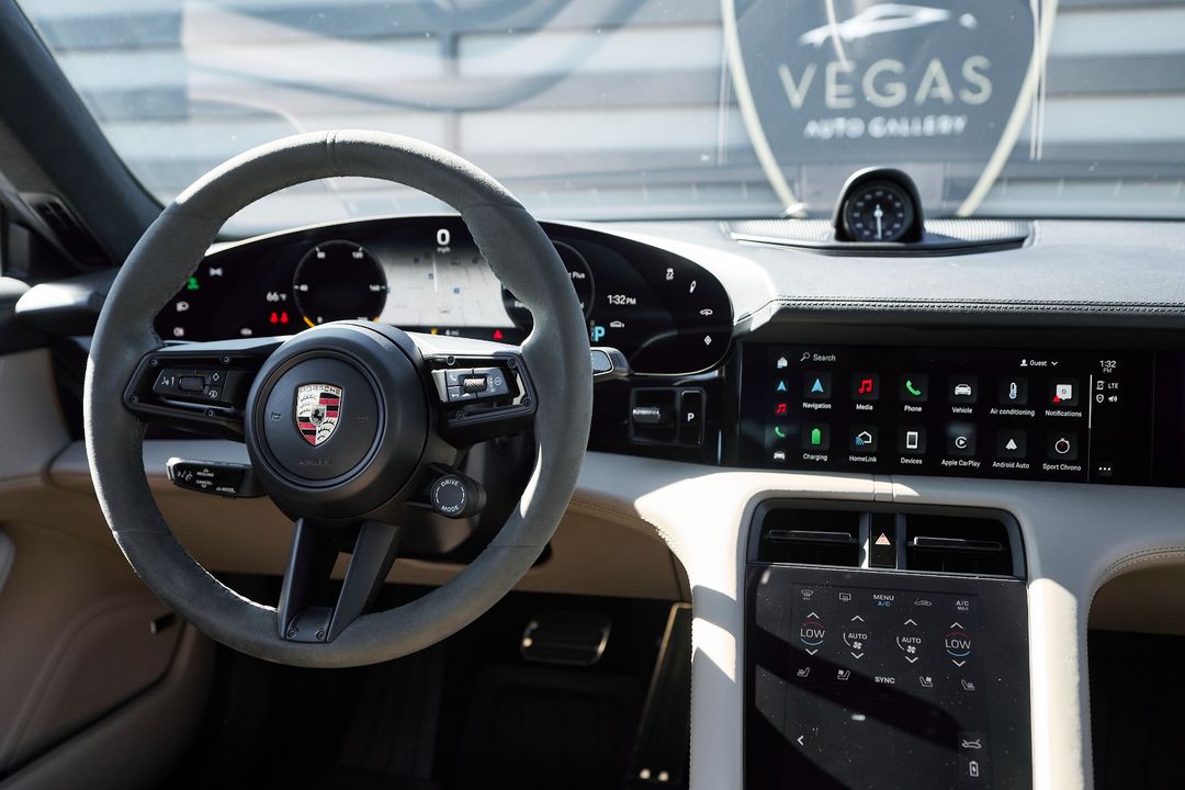 2023 Porsche Taycan