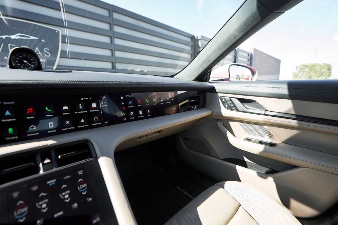 2023 Porsche Taycan