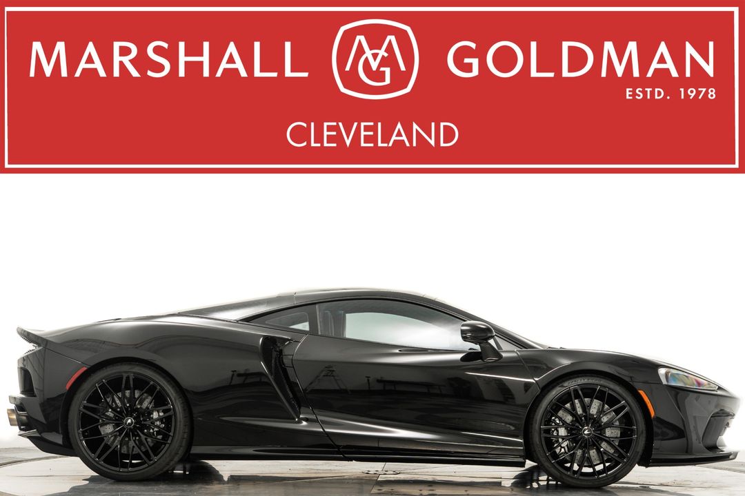 2022 McLaren GT