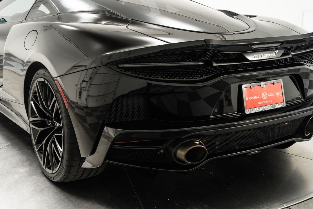 2022 McLaren GT
