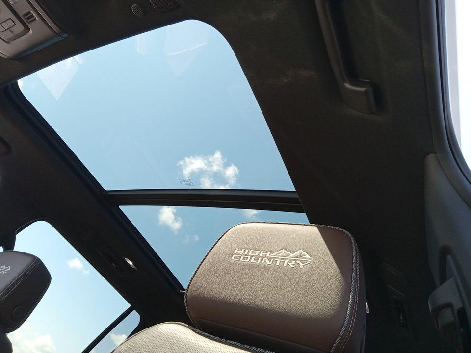 2024 Chevrolet Suburban