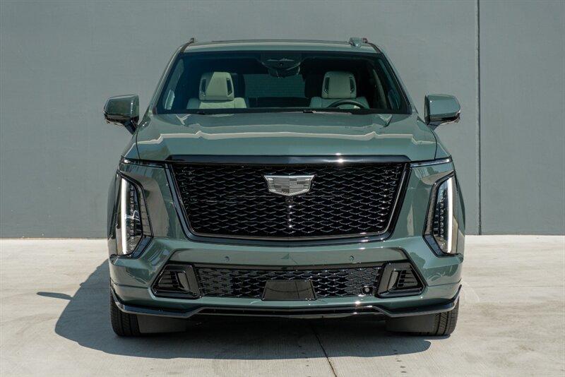 2025 Cadillac Escalade-V