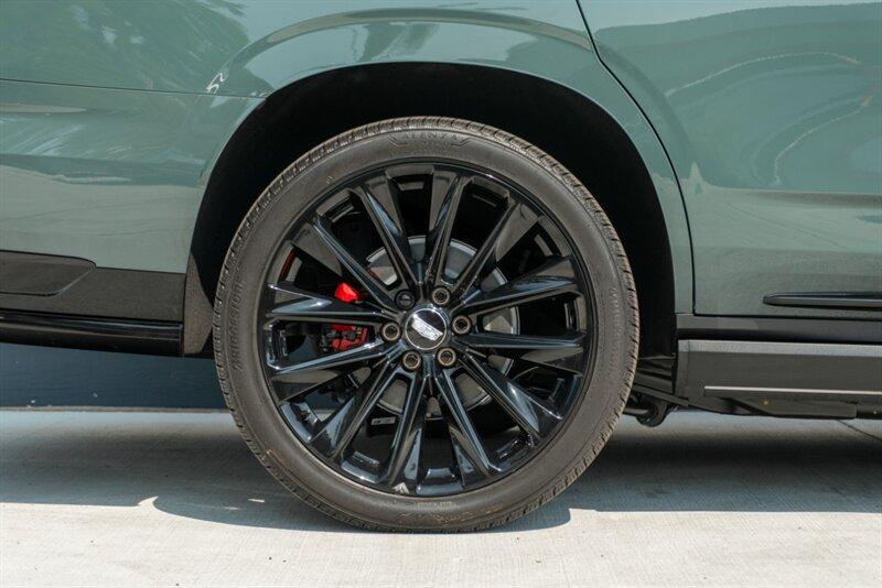 2025 Cadillac Escalade-V