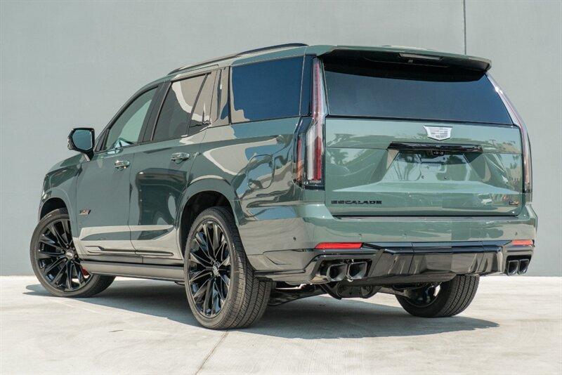 2025 Cadillac Escalade-V