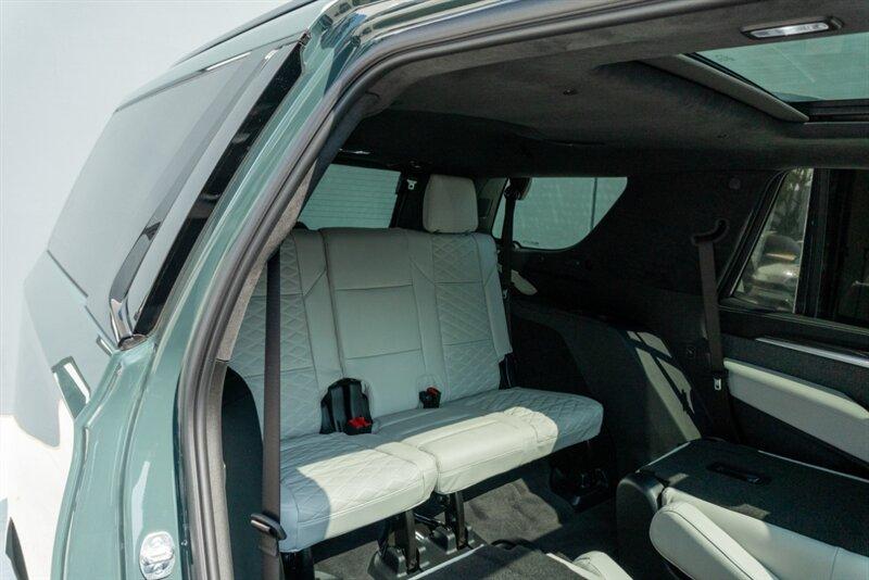 2025 Cadillac Escalade-V