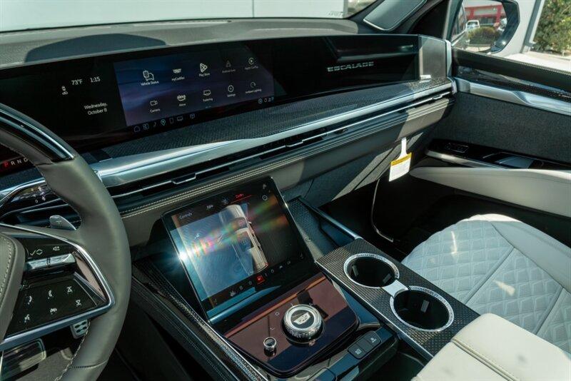 2025 Cadillac Escalade-V