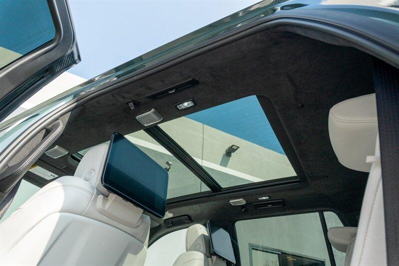 2025 Cadillac Escalade-V