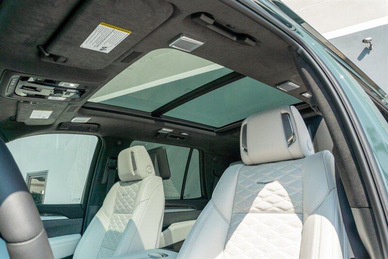2025 Cadillac Escalade-V