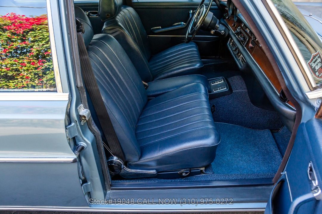 1972 Mercedes-Benz 280SEL 4.5