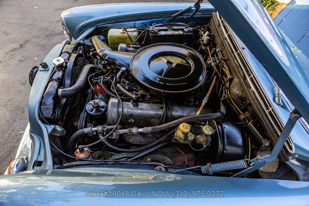 1972 Mercedes-Benz 280SEL 4.5