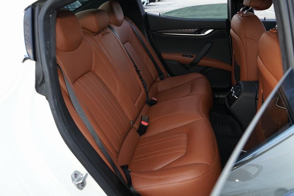 2020 Maserati Ghibli