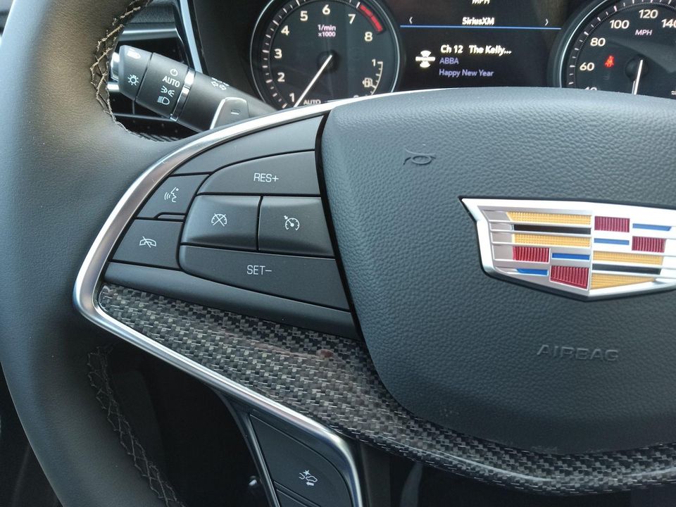 2025 Cadillac XT5