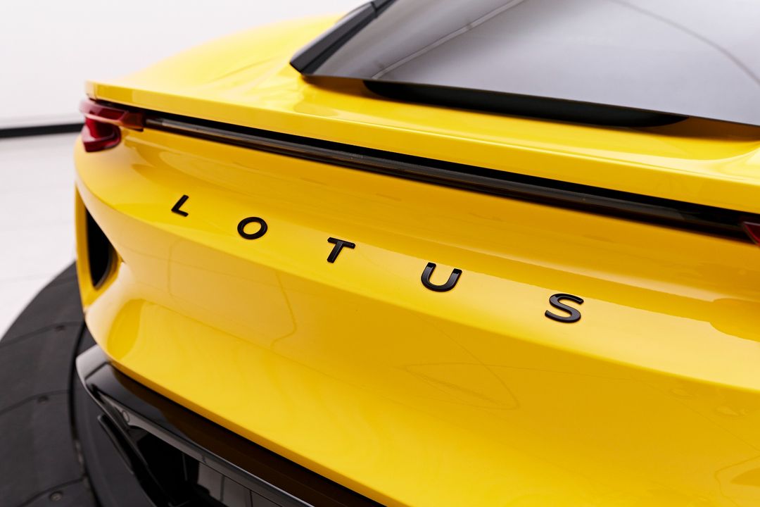 2024 Lotus Emira