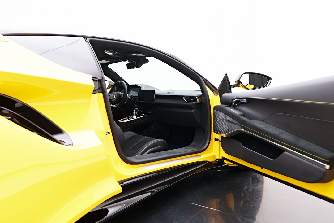 2024 Lotus Emira