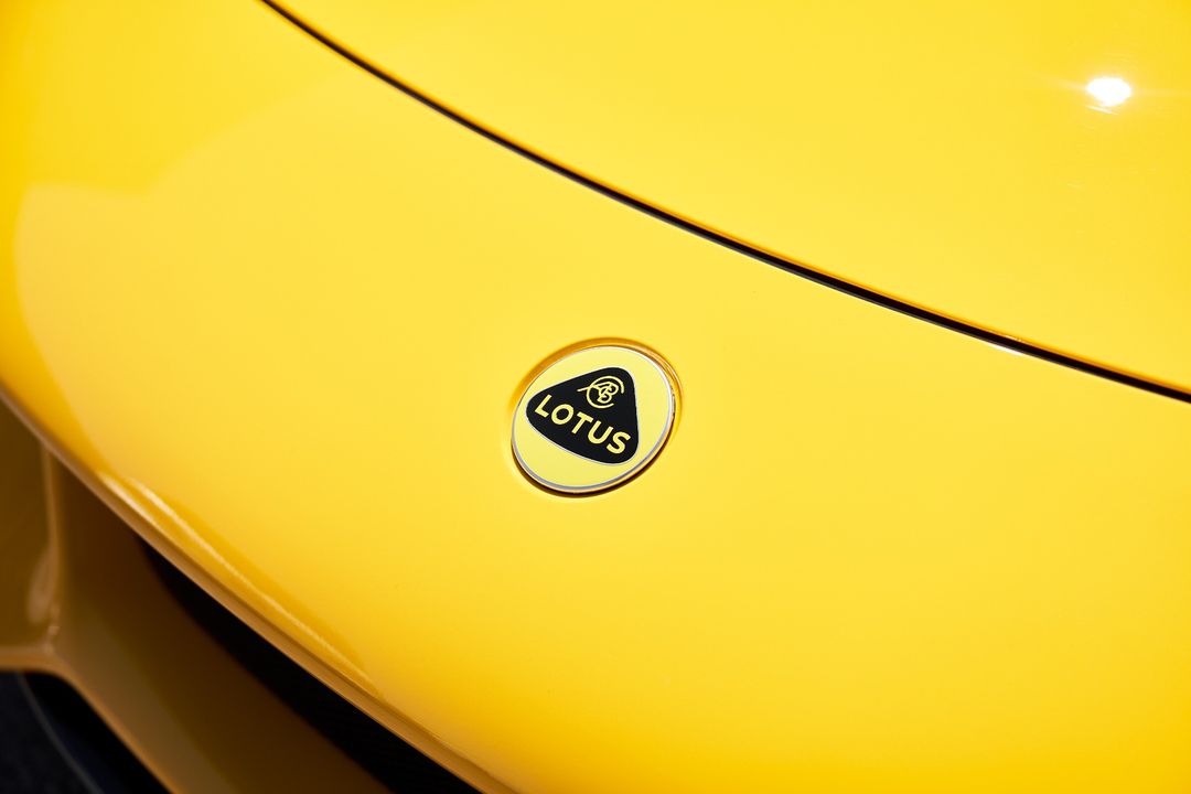 2024 Lotus Emira