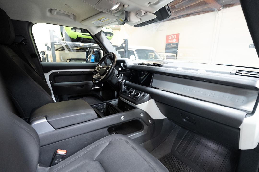 2020 Land Rover Defender