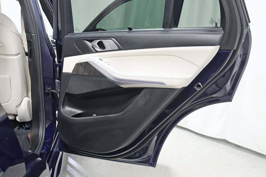 2022 BMW X5
