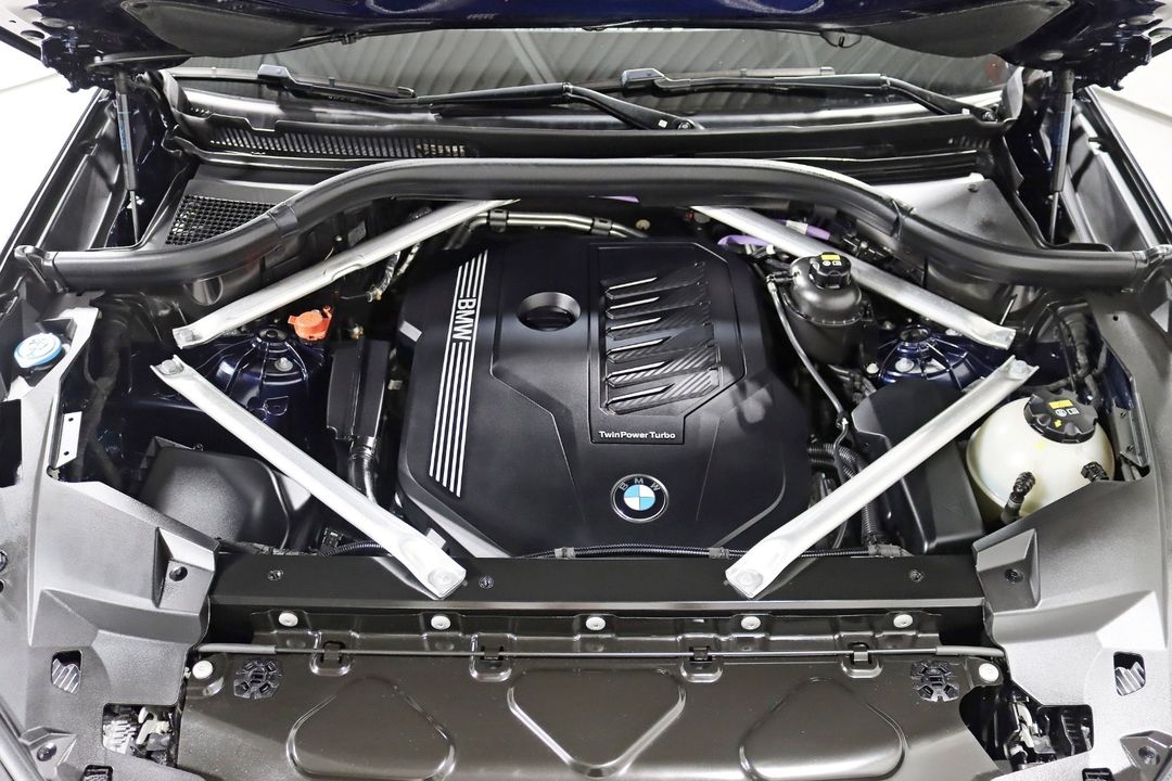 2022 BMW X5