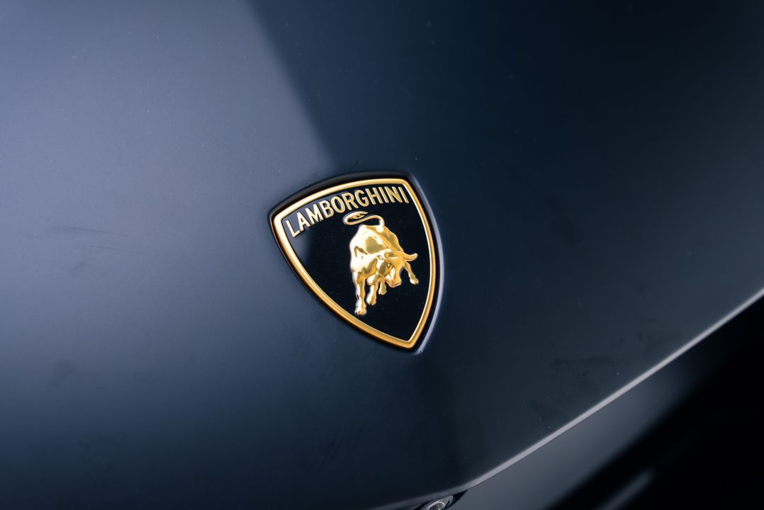 2024 Lamborghini Revuelto