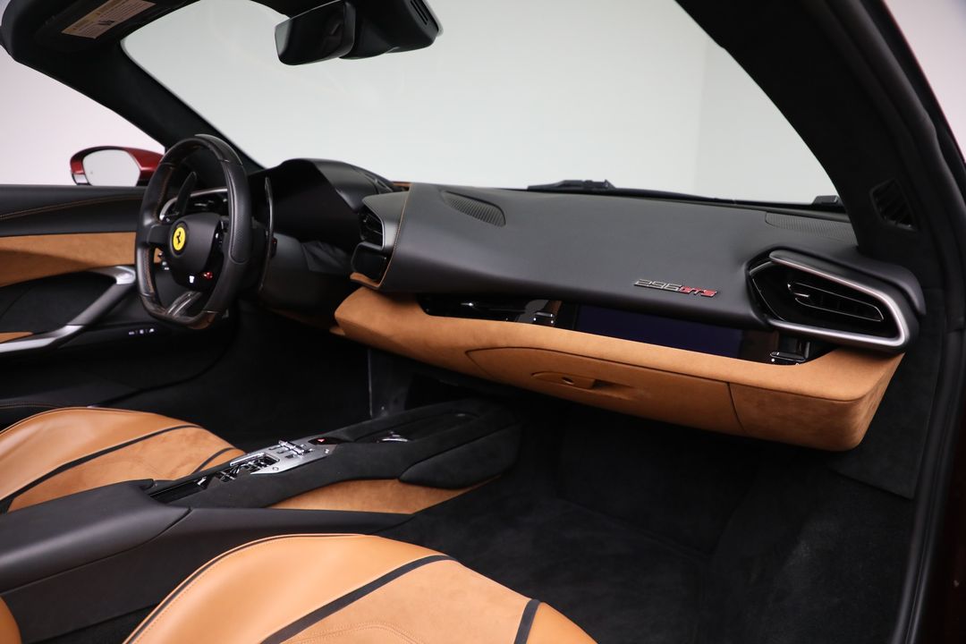2024 Ferrari 296 GTS