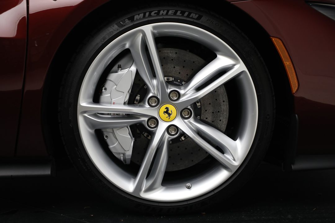 2024 Ferrari 296 GTS