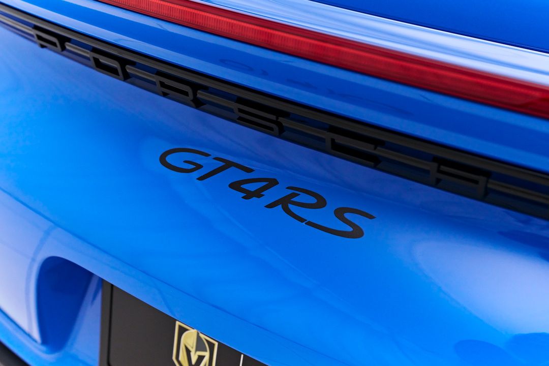 2024 Porsche 718 Cayman