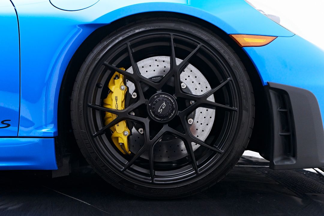 2024 Porsche 718 Cayman