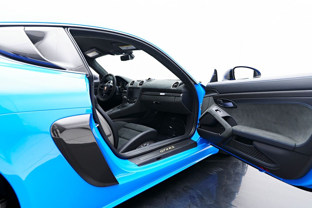 2024 Porsche 718 Cayman