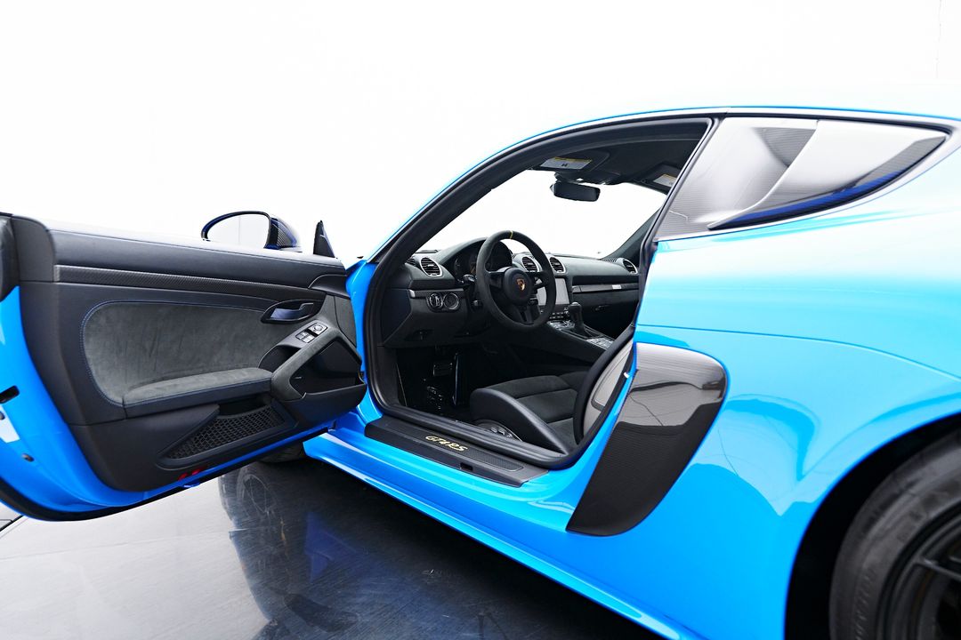 2024 Porsche 718 Cayman
