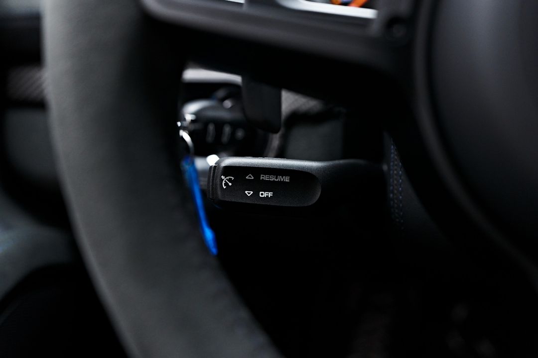 2024 Porsche 718 Cayman