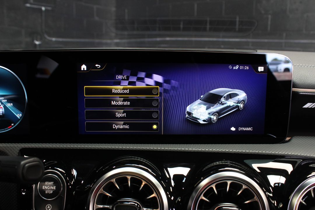 2022 Mercedes-Benz CLA