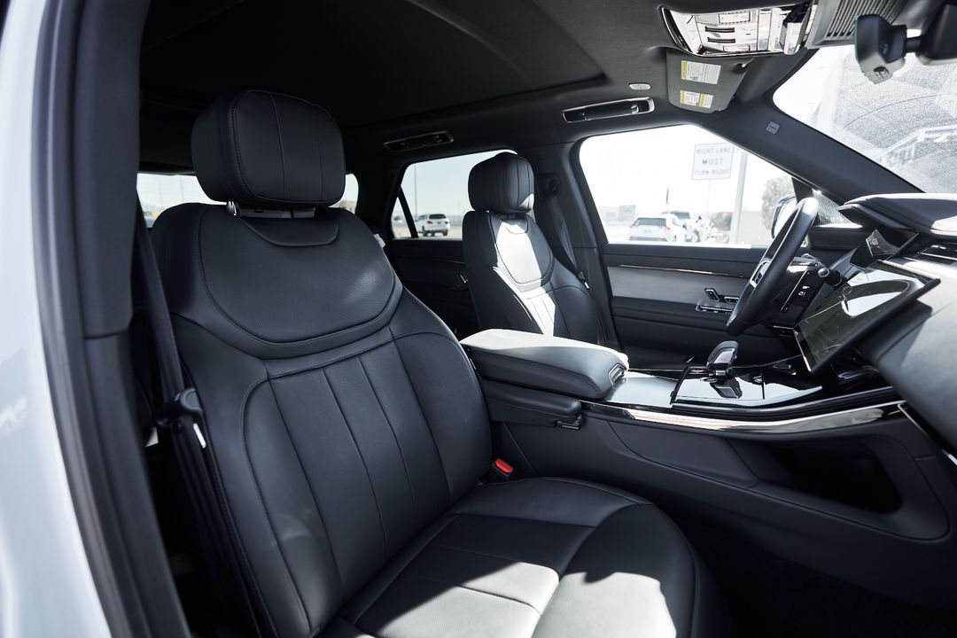 2025 Land Rover Range Rover Sport