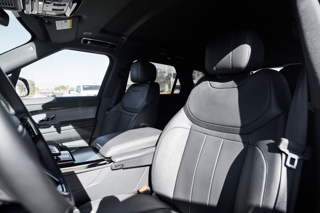2025 Land Rover Range Rover Sport