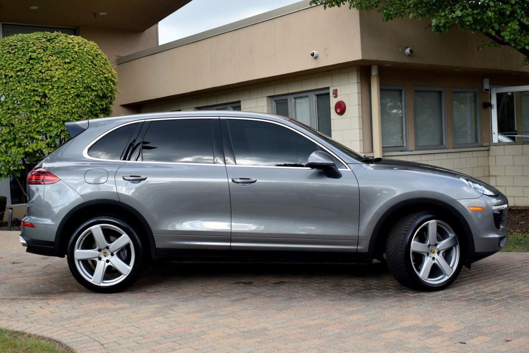 2016 Porsche Cayenne