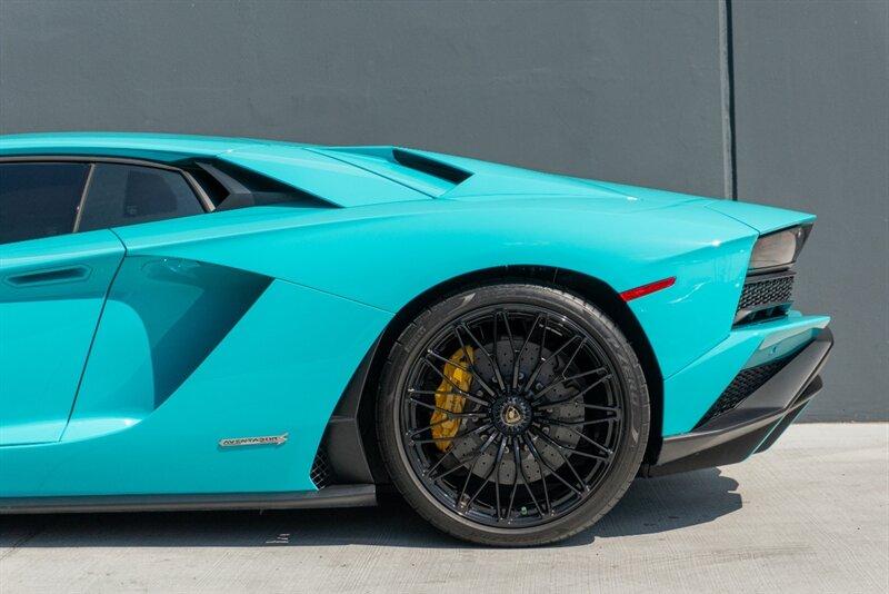 2018 Lamborghini Aventador