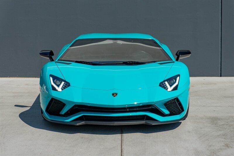 2018 Lamborghini Aventador