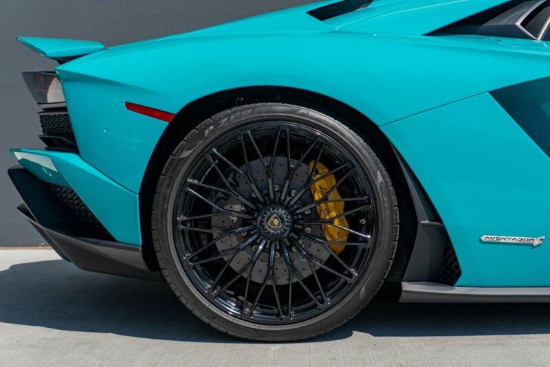 2018 Lamborghini Aventador