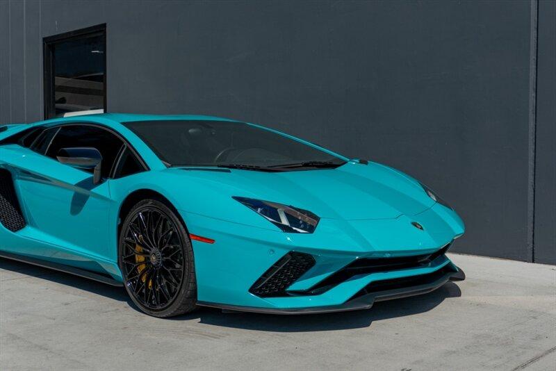 2018 Lamborghini Aventador