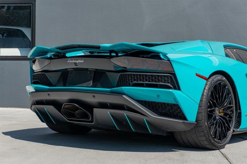 2018 Lamborghini Aventador