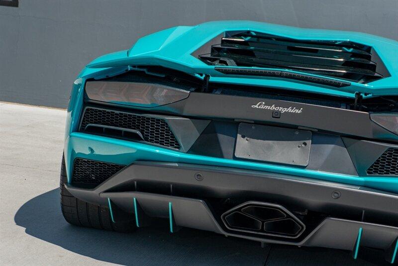 2018 Lamborghini Aventador