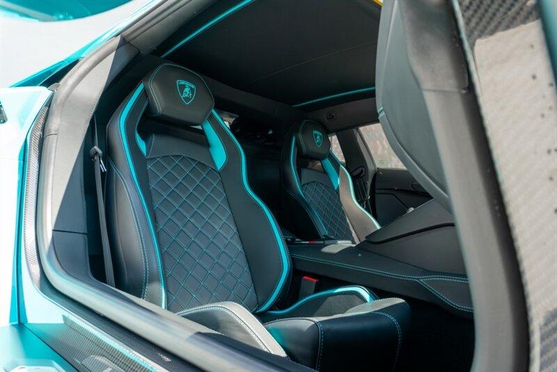 2018 Lamborghini Aventador