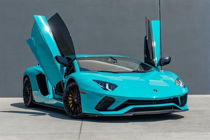 2018 Lamborghini Aventador